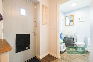 Photo 29- click for photo gallery